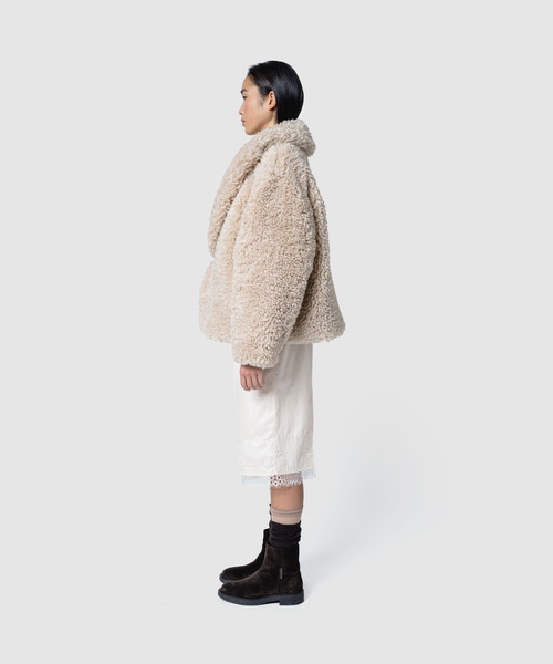 muller of yoshiokubo（ミュラーオブヨシオクボ）の「muller of yoshiokubo ミュラーオブヨシオクボ / REVERSIBLE SNOW BLOUSON ファー×サテンリバーシブルスノーブルゾン / MLF26705（ブルゾン・レディース・ベージュ/ブルー/ブラック・36/38）」の9枚目の写真