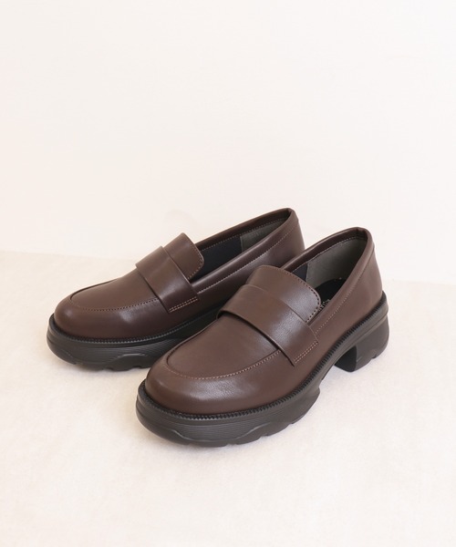 FLAT(フラット)の「軽量厚底 スニーカーソールローファー(ローファー・レディース・ブラック・22.5cm/23.0cm/23.5cm/24.0cm/24.5cm/25.0cm)」の4枚目の写真