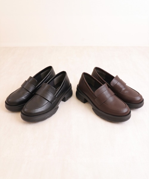 FLAT(フラット)の「軽量厚底 スニーカーソールローファー(ローファー・レディース・ブラック・22.5cm/23.0cm/23.5cm/24.0cm/24.5cm/25.0cm)」の5枚目の写真