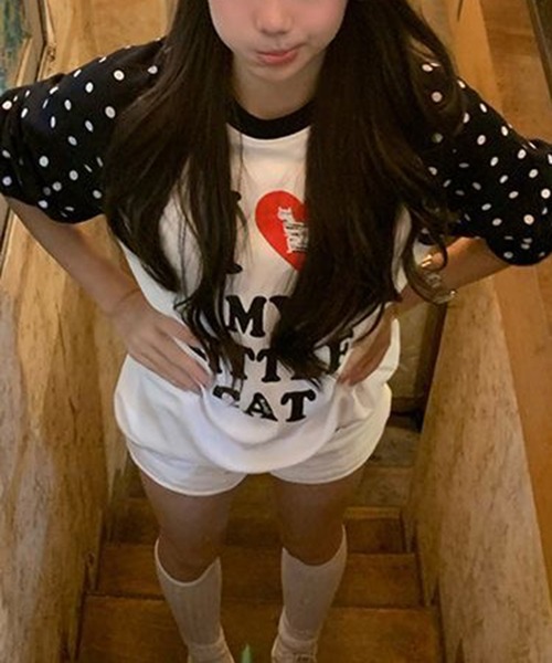 AsheKsha(アシクシャ)の「水玉袖ハートプリント長袖Tシャツ(Tシャツ/カットソー・レディース・ホワイト・M)」の5枚目の写真