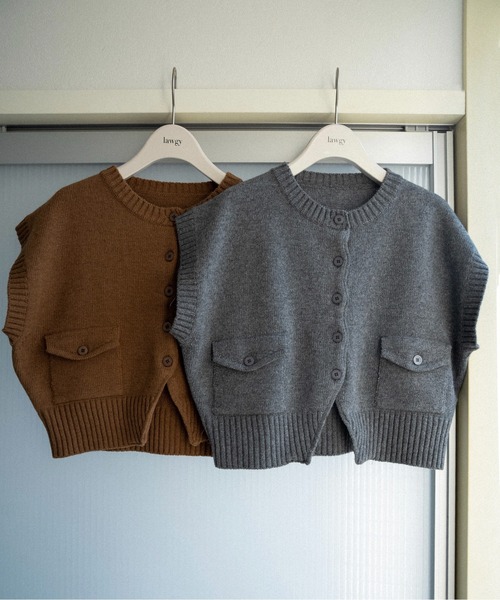 lawgy(ラウジー)の「flap pocket effortless knit vest / フラップポケットエフォートレスニットベスト(ベスト・レディース・キャメル/グレー・FREE)」の15枚目の写真