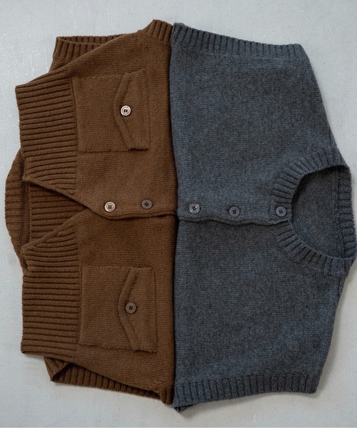 lawgy(ラウジー)の「flap pocket effortless knit vest / フラップポケットエフォートレスニットベスト(ベスト・レディース・キャメル/グレー・FREE)」の17枚目の写真