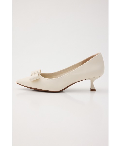 STACCATO（スタッカート）の「ラニーキトゥンヒールパンプス（パンプス・レディース・ホワイト/ブラック・23cm/23.5cm/24cm/22.5cm/24.5cm）」の3枚目の写真