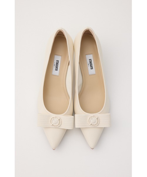 STACCATO（スタッカート）の「ラニーキトゥンヒールパンプス（パンプス・レディース・ホワイト/ブラック・23cm/23.5cm/24cm/22.5cm/24.5cm）」の4枚目の写真