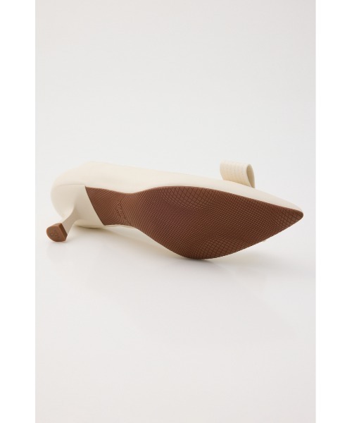 STACCATO（スタッカート）の「ラニーキトゥンヒールパンプス（パンプス・レディース・ホワイト/ブラック・23cm/23.5cm/24cm/22.5cm/24.5cm）」の12枚目の写真
