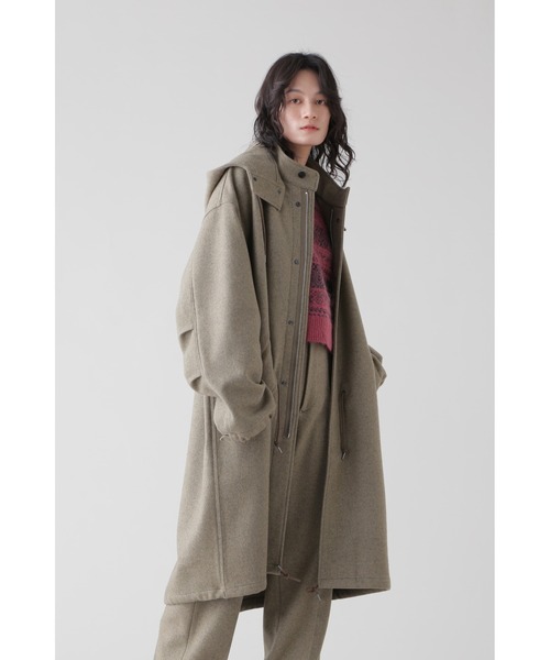 YLEVE(イレーヴ)の「YLEVE / WOOL MELTON OVER DYE CO(ダウンジャケット/コート・レディース・カーキ・1)」の1枚目の写真