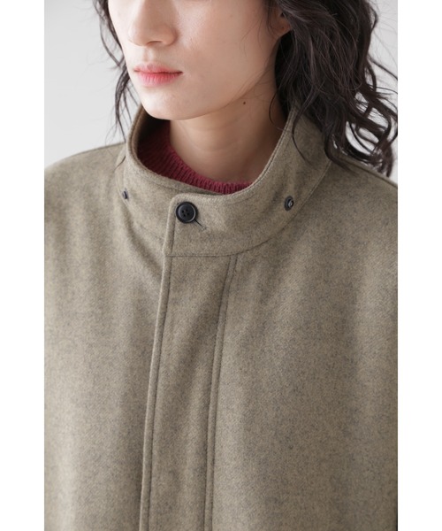 YLEVE(イレーヴ)の「YLEVE / WOOL MELTON OVER DYE CO(ダウンジャケット/コート・レディース・カーキ・1)」の3枚目の写真