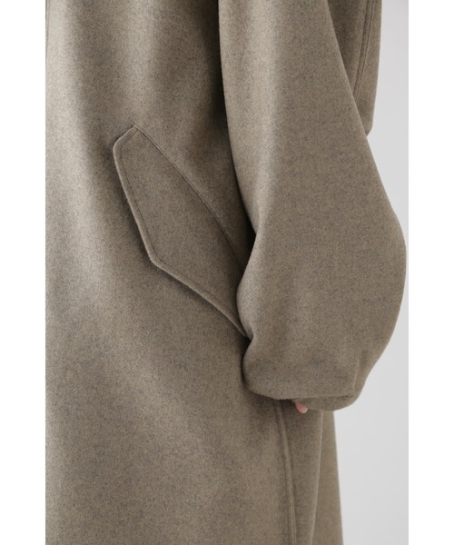 YLEVE(イレーヴ)の「YLEVE / WOOL MELTON OVER DYE CO(ダウンジャケット/コート・レディース・カーキ・1)」の5枚目の写真