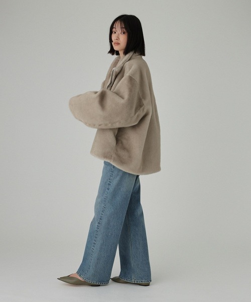 BABYLONE(バビロン)の「フェイクファースタンドコート(ムートンコート・レディース・ベージュ/ブラウン・フリー)」の17枚目の写真