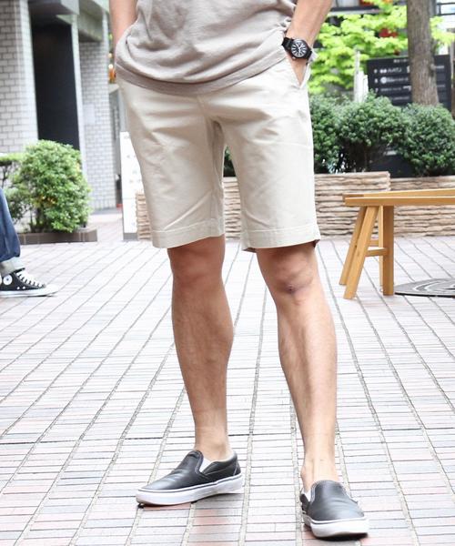 coen（コーエン）の「VENICEチノショーツ（チノパンツ・メンズ・ライトブルー/ライム/ベージュ/ホワイト・LARGE/X-LARGE/X-SMALL/MEDIUM/SMALL）」の2枚目の写真