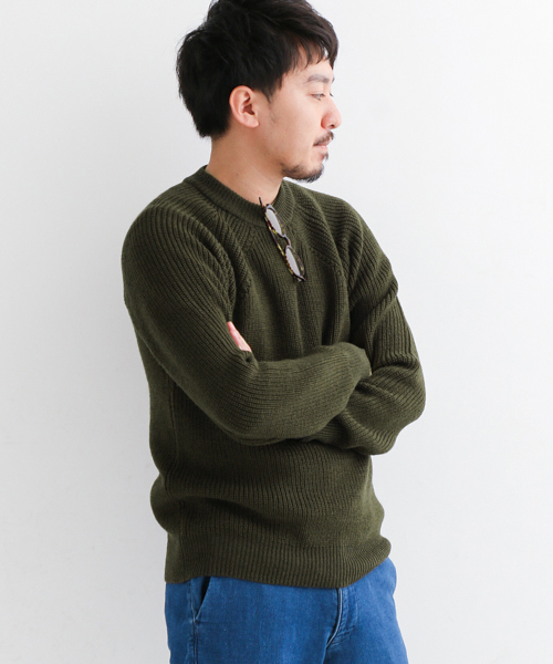 URBAN RESEARCH Sonny Label（アーバンリサーチサニーレーベル）の「Sonny Label 畦編みラグランプルオーバー（ニット/セーター・メンズ・ネイビー/オレンジ/キャメル/カーキ/オフホワイト/グレー・MEDIUM/LARGE）」の3枚目の写真