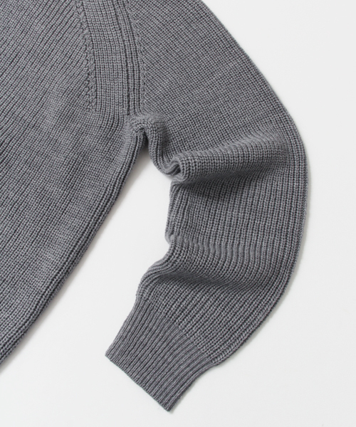 URBAN RESEARCH Sonny Label（アーバンリサーチサニーレーベル）の「Sonny Label 畦編みラグランプルオーバー（ニット/セーター・メンズ・ネイビー/オレンジ/キャメル/カーキ/オフホワイト/グレー・MEDIUM/LARGE）」の12枚目の写真