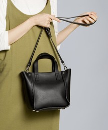PLAIN CLOTHING | スクエアミニハンドバッグ/トートバッグ【PLAIN CLOTHING】(ショルダーバッグ)