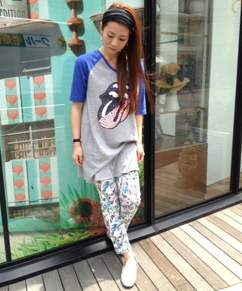 Another Edition（アナザーエディション）の「AE R/STONES RGLN OP（ワンピース・レディース・ブラック/パープル・フリー）」の2枚目の写真