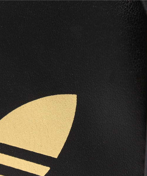 adidas Originals（アディダスオリジナルス）の「AC MINI BAG ミニ バッグ（ショルダーバッグ・レディース・ブラック・ONE SIZE）」の5枚目の写真