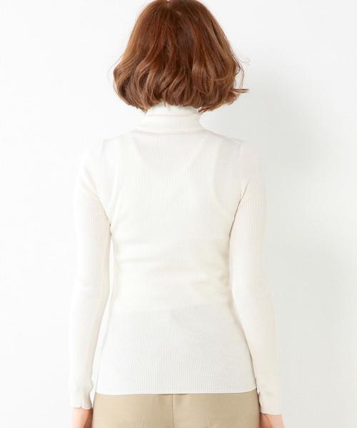 UNITED ARROWS(ユナイテッドアローズ)の「○UAB シルク リブ タートル ネック ニット◆(ニット/セーター・レディース・ホワイト/ブラック/ライトグレー/ワインレッド/ベージュ/ネイビー/その他1・フリー)」の20枚目の写真