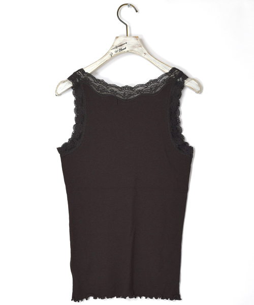 w closet（ダブルクローゼット）の「レース付きVネックタンクトップ_（タンクトップ・レディース・オフホワイト/ピンク/スミクロ/ラベンダー/ブラック/ライトカーキ/レンガ・FREE）」の8枚目の写真
