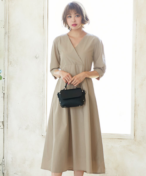 KOBE LETTUCE（コウベレタス）の「バルーン袖カシュクールフレアワンピース＊レディース[E1872]神戸レタス（ワンピース・レディース・グレイッシュベージュ/グリーン/ネイビー・FREE）」の8枚目の写真