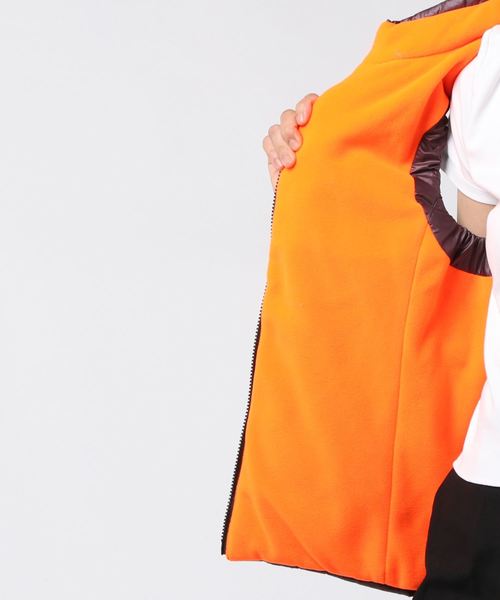 MARK & LONA(マークアンドロナ)の「M★ Embossed Down Vest | WOMEN(ダウンベスト・レディース・ブラック/バーガンディー/ホワイト・40/38/36)」の7枚目の写真