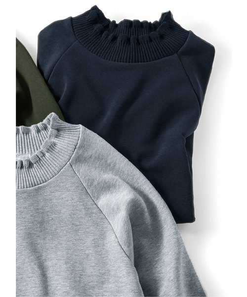 IEDIT（イディット）の「【ZOZO限定カラー追加！】ＩＥＤＩＴリブフリルスウェット（スウェット・レディース・カーキ/グレー/ブラック/ライトカーキ/モカ・MEDIUM/SMALL/X-LARGE/XX-LARGE/LARGE）」の2枚目の写真