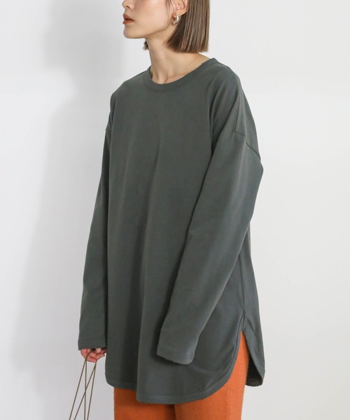 select MOCA（セレクトモカ）の「ルーズスリットサイドスリットコットンロングスリーブTシャツ（Tシャツ/カットソー・レディース・ベージュ/グレー/ホワイト/ブラック/モカ/チャコールグレー・FREE）」の3枚目の写真