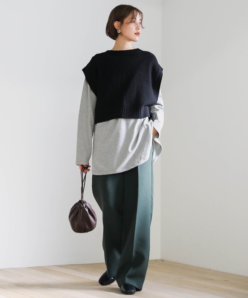 select MOCA（セレクトモカ）の「ルーズスリットサイドスリットコットンロングスリーブTシャツ（Tシャツ/カットソー・レディース・ベージュ/グレー/ホワイト/ブラック/モカ/チャコールグレー・FREE）」の15枚目の写真