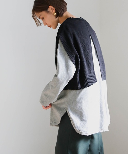 select MOCA（セレクトモカ）の「ルーズスリットサイドスリットコットンロングスリーブTシャツ（Tシャツ/カットソー・レディース・ベージュ/グレー/ホワイト/ブラック/モカ/チャコールグレー・FREE）」の7枚目の写真