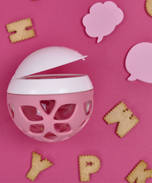 meroware（メロウウェア）の「ELLE スナックボール（マグ/哺乳瓶/お食事グッズ・キッズ・ライトブルー/グレー/イエロー/ピンク/カーキ/オレンジ/パープル/ベージュ/ブルー系その他/ピンク系その他・FREE）」の8枚目の写真