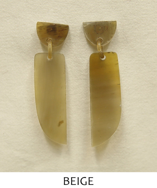 select MOCA(セレクトモカ)の「バッファローフラグメントピアス(象牙ピアス)(ピアス(両耳用)・レディース・ブラック/ベージュ・FREE)」の6枚目の写真