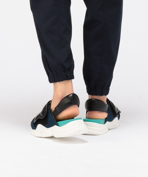 FRAPBOIS(フラボア)の「ワックサンダル(サンダル・レディース・ホワイト/ブラック・0/1/2/3)」の13枚目の写真