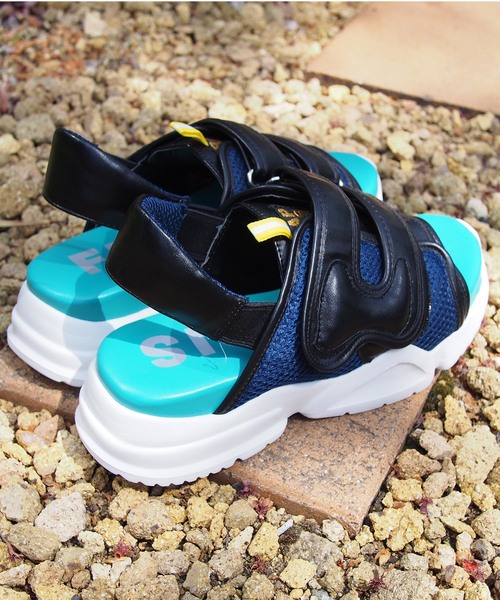 FRAPBOIS(フラボア)の「ワックサンダル(サンダル・レディース・ホワイト/ブラック・0/1/2/3)」の18枚目の写真