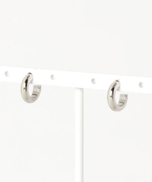 TONE SELECT GOODS（トーンセレクトグッズ）の「【vie】ステンレスピアス/医療用器具にも使われる最高級ステンレス316L使用（金属アレルギーフリー）（ピアス（両耳用）・レディース・その他4/その他3/その他5/その他1/その他2/その他6/その他7/その他8/その他12/その他14/その他15/その他16/その他17/その他9/その他10/その他11/その他13/その他24/その他20/その他21/その他22/その他23/その他18/その他19・FREE）」の2枚目の写真