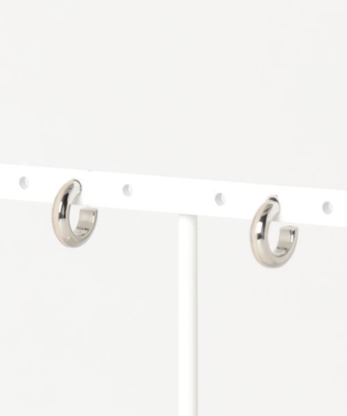 TONE SELECT GOODS（トーンセレクトグッズ）の「【vie】ステンレスピアス/医療用器具にも使われる最高級ステンレス316L使用（金属アレルギーフリー）（ピアス（両耳用）・レディース・その他4/その他3/その他5/その他1/その他2/その他6/その他7/その他8/その他12/その他14/その他15/その他16/その他17/その他9/その他10/その他11/その他13/その他24/その他20/その他21/その他22/その他23/その他18/その他19・FREE）」の3枚目の写真