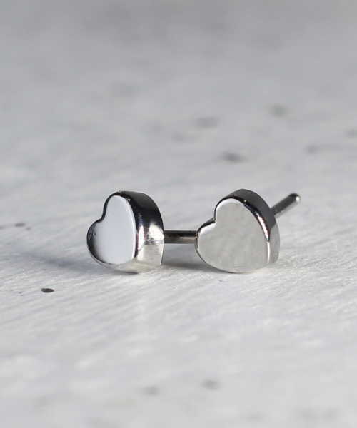 TONE SELECT GOODS（トーンセレクトグッズ）の「【vie】ステンレスピアス/医療用器具にも使われる最高級ステンレス316L使用（金属アレルギーフリー）（ピアス（両耳用）・レディース・その他4/その他3/その他5/その他1/その他2/その他6/その他7/その他8/その他12/その他14/その他15/その他16/その他17/その他9/その他10/その他11/その他13/その他24/その他20/その他21/その他22/その他23/その他18/その他19・FREE）」の7枚目の写真