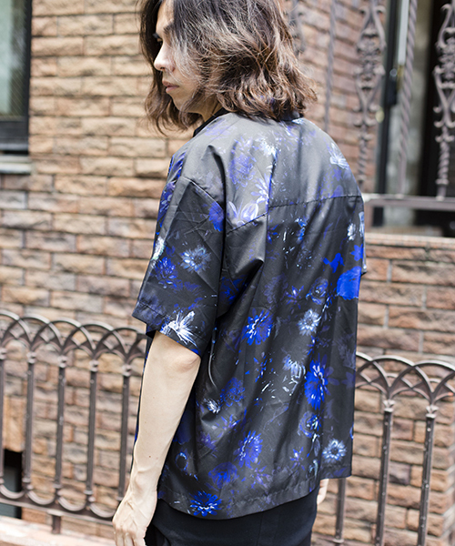 NO ID.（ノーアイディ）の「mhs1434-花柄ｼｮｰﾄｶﾗｰBIG-SH シャツ（シャツ/ブラウス・メンズ・ホワイト/レッド/ブルー・1/2）」の20枚目の写真