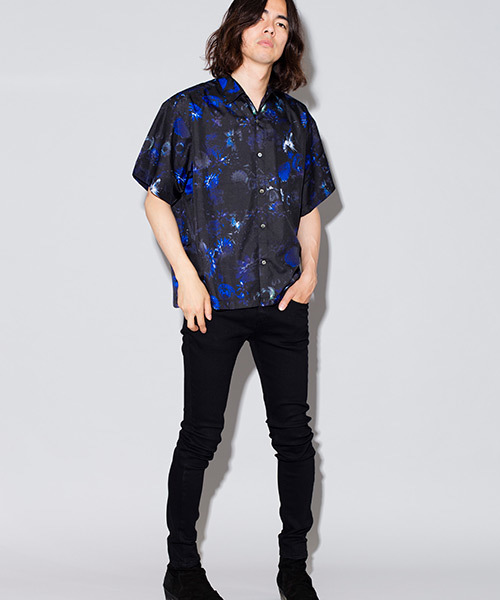 NO ID.（ノーアイディ）の「mhs1434-花柄ｼｮｰﾄｶﾗｰBIG-SH シャツ（シャツ/ブラウス・メンズ・ホワイト/レッド/ブルー・1/2）」の8枚目の写真