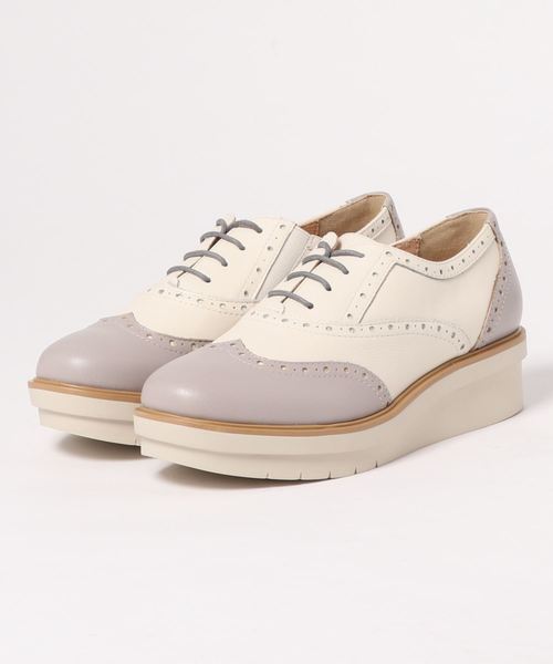 あしながおじさん（アシナガオジサン）の「〈あしながおじさん〉厚底ウィングチップシューズ（ドレスシューズ・レディース・ホワイト/ブラック/グレー/ライトブラウン・22.5cm/23.5cm/24.5cm/23.0cm/24.0cm）」の9枚目の写真