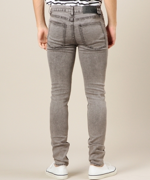 BEAUTY&YOUTH UNITED ARROWS(ビューティーアンドユースユナイテッドアローズ)の「<CHEAP MONDAY> B/WASH SLIM/パンツ(デニムパンツ・メンズ・ダークグレー・28inch/30inch/32inch)」の4枚目の写真