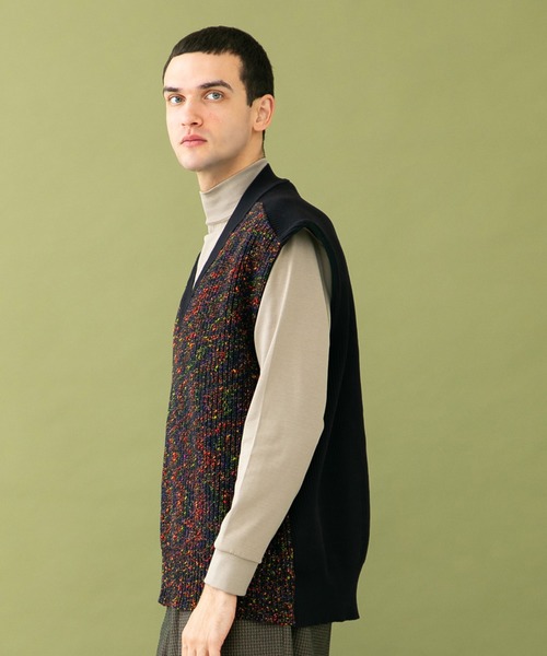 UNITED TOKYO（ユナイテッドトウキョウ）の「ネオンネップオーバーサイズニットベスト（ベスト・メンズ・ブラック/ベージュ・FREE）」の4枚目の写真