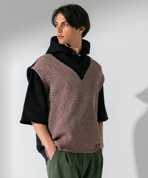 UNITED TOKYO（ユナイテッドトウキョウ）の「ネオンネップオーバーサイズニットベスト（ベスト・メンズ・ブラック/ベージュ・FREE）」の15枚目の写真