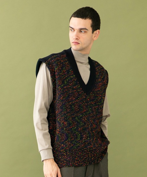 UNITED TOKYO（ユナイテッドトウキョウ）の「ネオンネップオーバーサイズニットベスト（ベスト・メンズ・ブラック/ベージュ・FREE）」の17枚目の写真