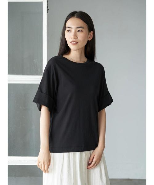 AMERICAN HOLIC（アメリカンホリック）の「袖折り返しクルーネックゆるカットプルオーバー　＊〇（Tシャツ/カットソー・レディース・ブラック/オフホワイト/ピンクベージュ/その他7・FREE）」の6枚目の写真