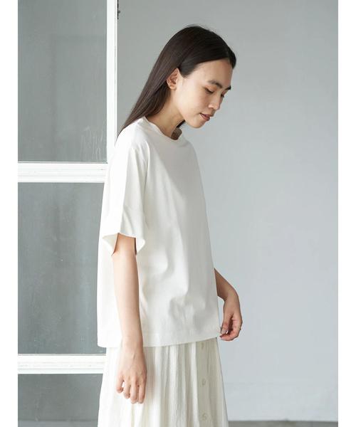 AMERICAN HOLIC（アメリカンホリック）の「袖折り返しクルーネックゆるカットプルオーバー　＊〇（Tシャツ/カットソー・レディース・ブラック/オフホワイト/ピンクベージュ/その他7・FREE）」の16枚目の写真