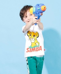 Disney（ディズニー）の「水に濡れるとデザインが変わる！親子お揃い ディズニー ウォーターマジックTシャツ 4023K（Tシャツ/カットソー・キッズ）」