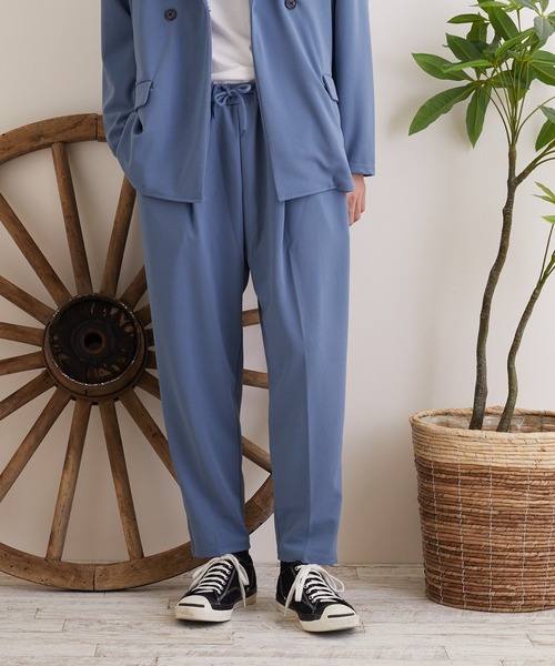 TONE SELECT WEAR(トーンセレクトウェア)の「【TONE MEN'S】梨地ジャージテーパードパンツ(BL)(その他パンツ・メンズ・ブラック/ブラウン/グレイッシュベージュ/ブルー・MEDIUM/LARGE)」の2枚目の写真