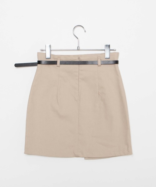 DING(ディング)の「DING/ベルト付きミニスカート(スカート・レディース・ブラック/ベージュ・FREE)」の3枚目の写真