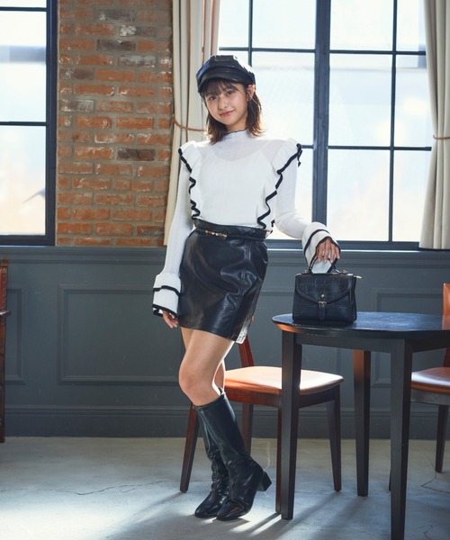 Loueme（ルエム）の「ストレッチヒールロングブーツ（ブーツ・レディース・ブラウン/ブラック・M/S/L）」の2枚目の写真