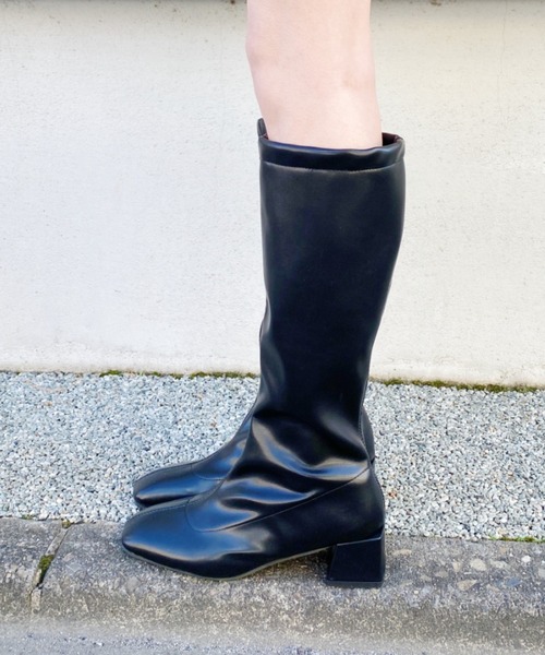 Loueme（ルエム）の「ストレッチヒールロングブーツ（ブーツ・レディース・ブラウン/ブラック・M/S/L）」の5枚目の写真