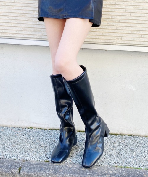 Loueme（ルエム）の「ストレッチヒールロングブーツ（ブーツ・レディース・ブラウン/ブラック・M/S/L）」の6枚目の写真