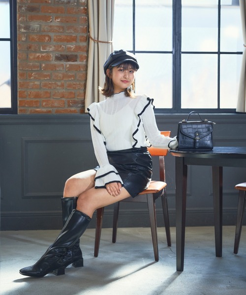 Loueme（ルエム）の「ストレッチヒールロングブーツ（ブーツ・レディース・ブラウン/ブラック・M/S/L）」の12枚目の写真